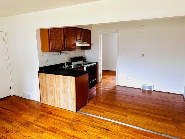 290 North Ave ##10 - Photo 5 of 11