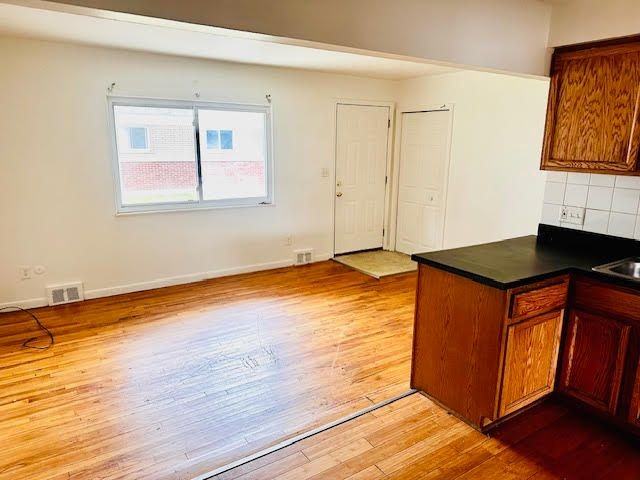 290 North Ave ##10 - Photo 6 of 11