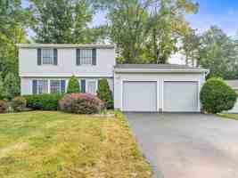 featured image of 26 Meadowlark Dr