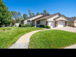 featured image of 461 Spire Point Dr