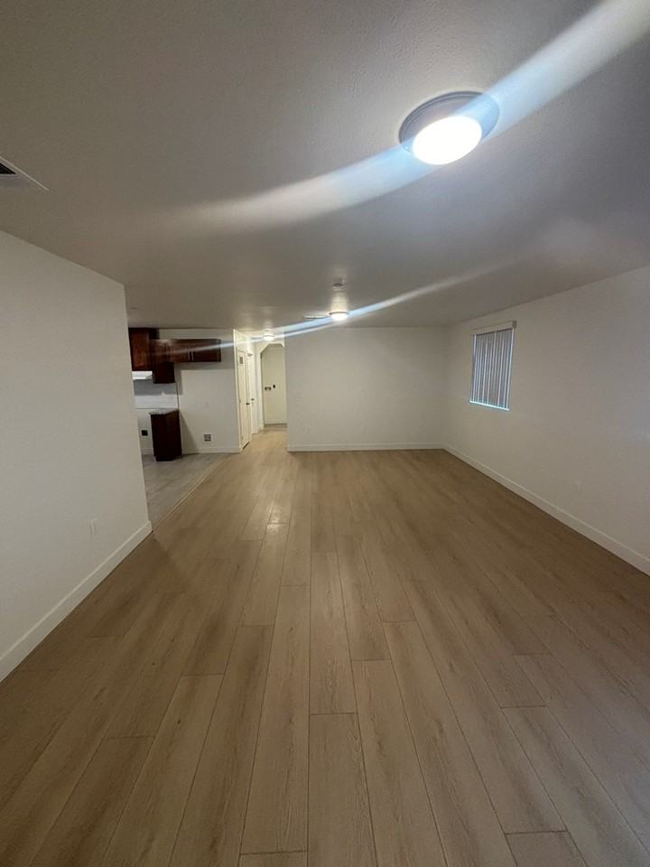 438 West 71st Street - Photo 5 of 21