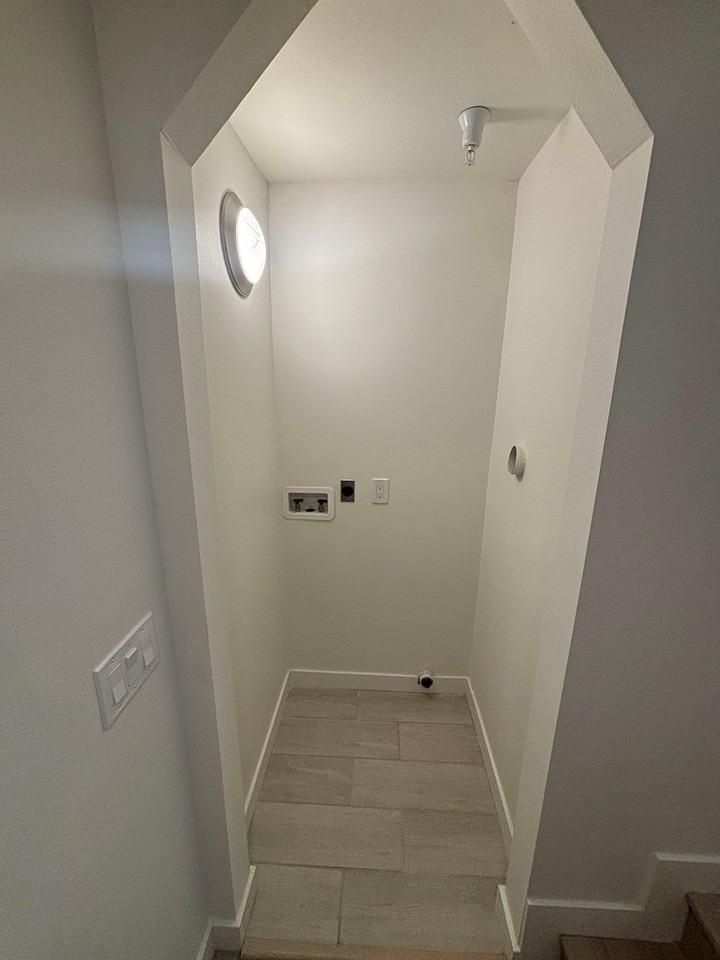 438 West 71st Street - Photo 7 of 21
