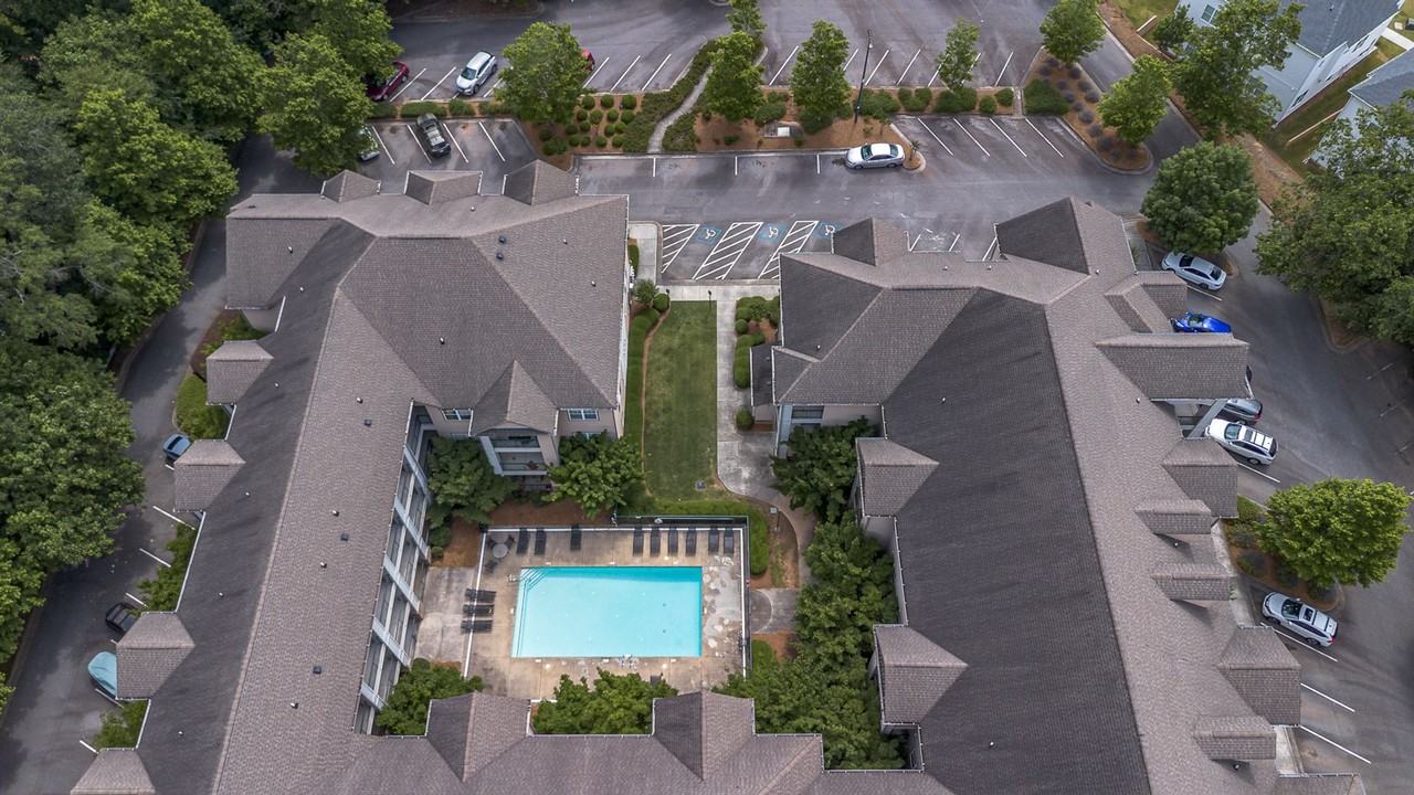 2375 South Lumpkin Street - Photo 2 of 50