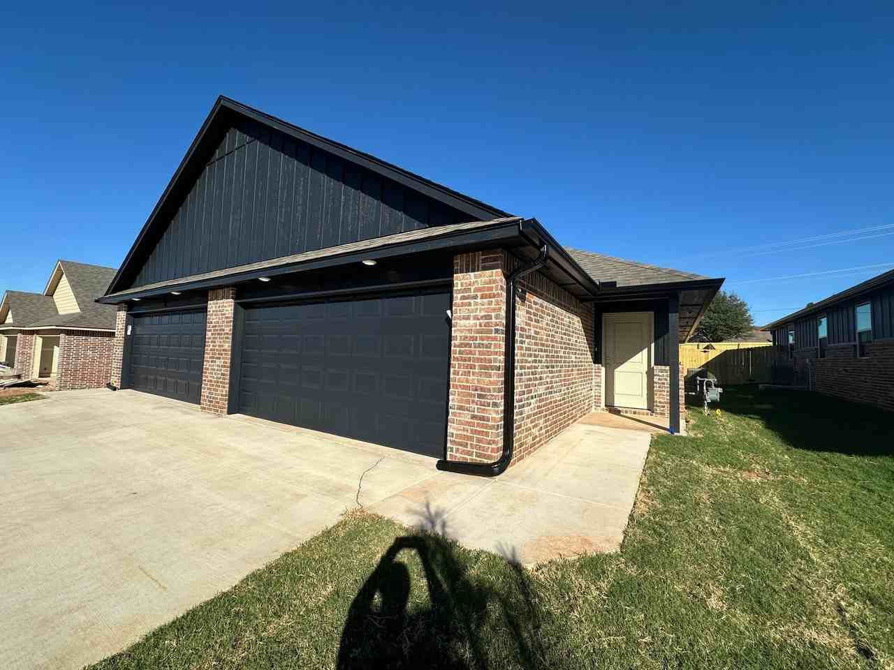 11504 Mackenzie Way - Photo 2 of 33