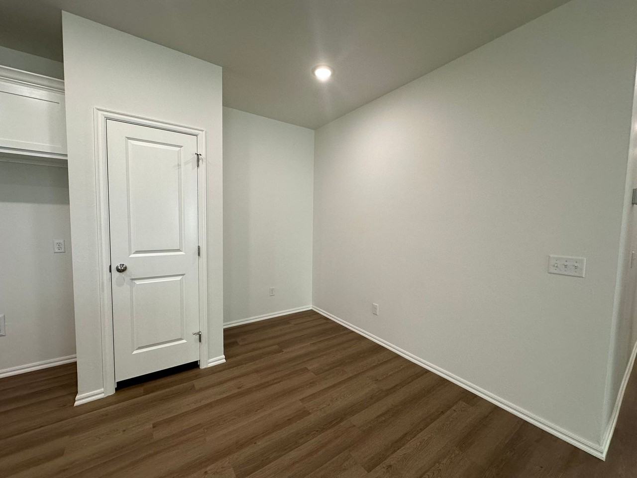 11504 Mackenzie Way - Photo 7 of 33