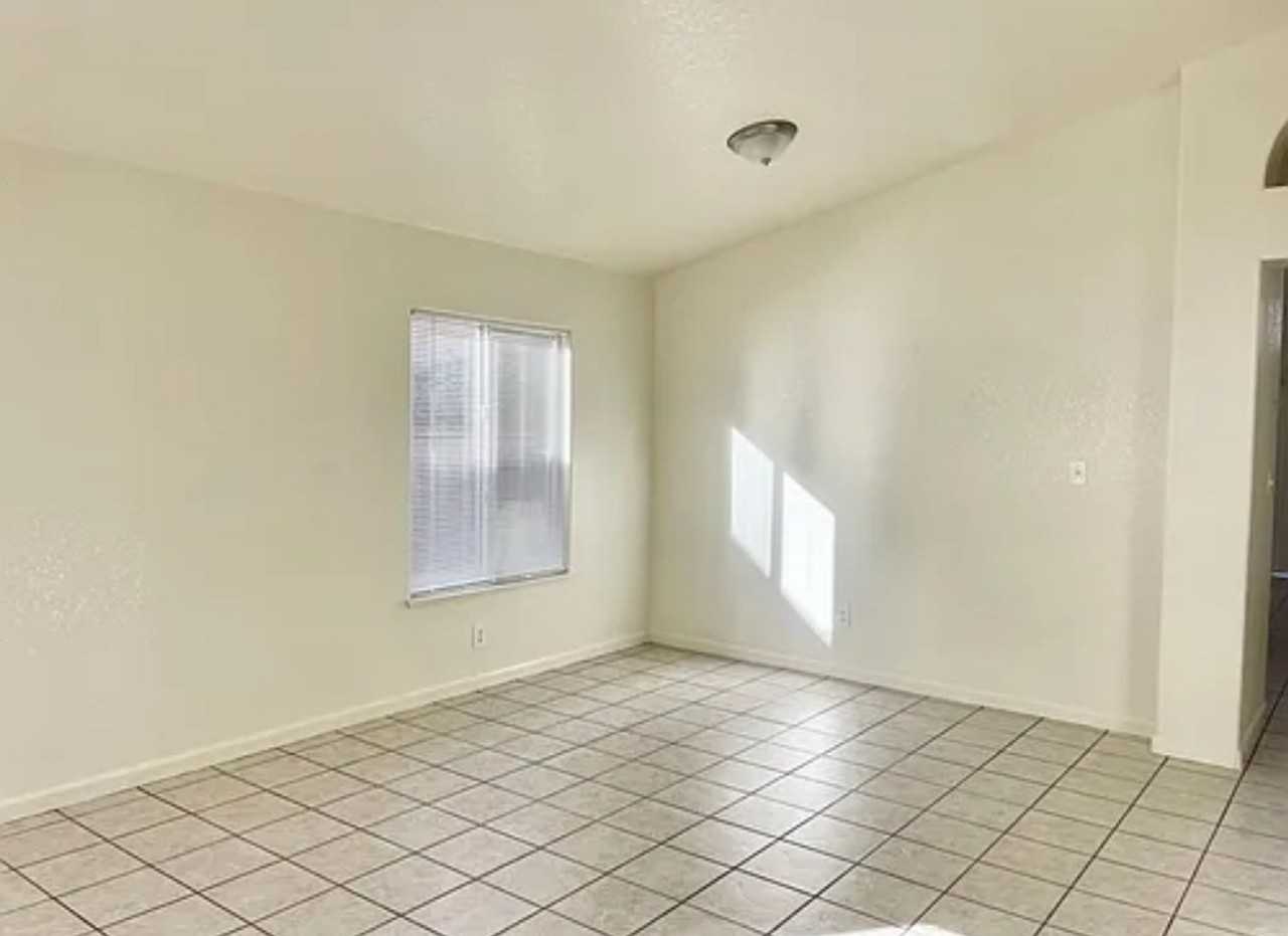 5012 Greenville Ct - Photo 5 of 6