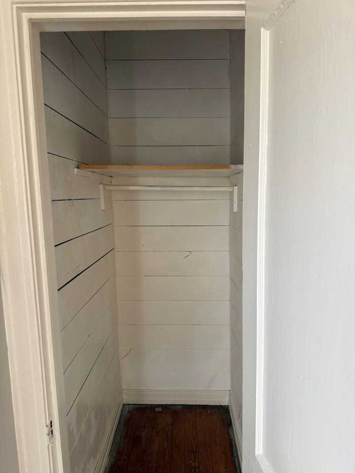 2370 Avenue C - Photo 6 of 8