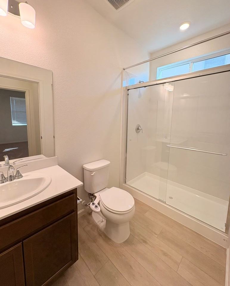 844 Summerhouse Dr - Photo 6 of 19