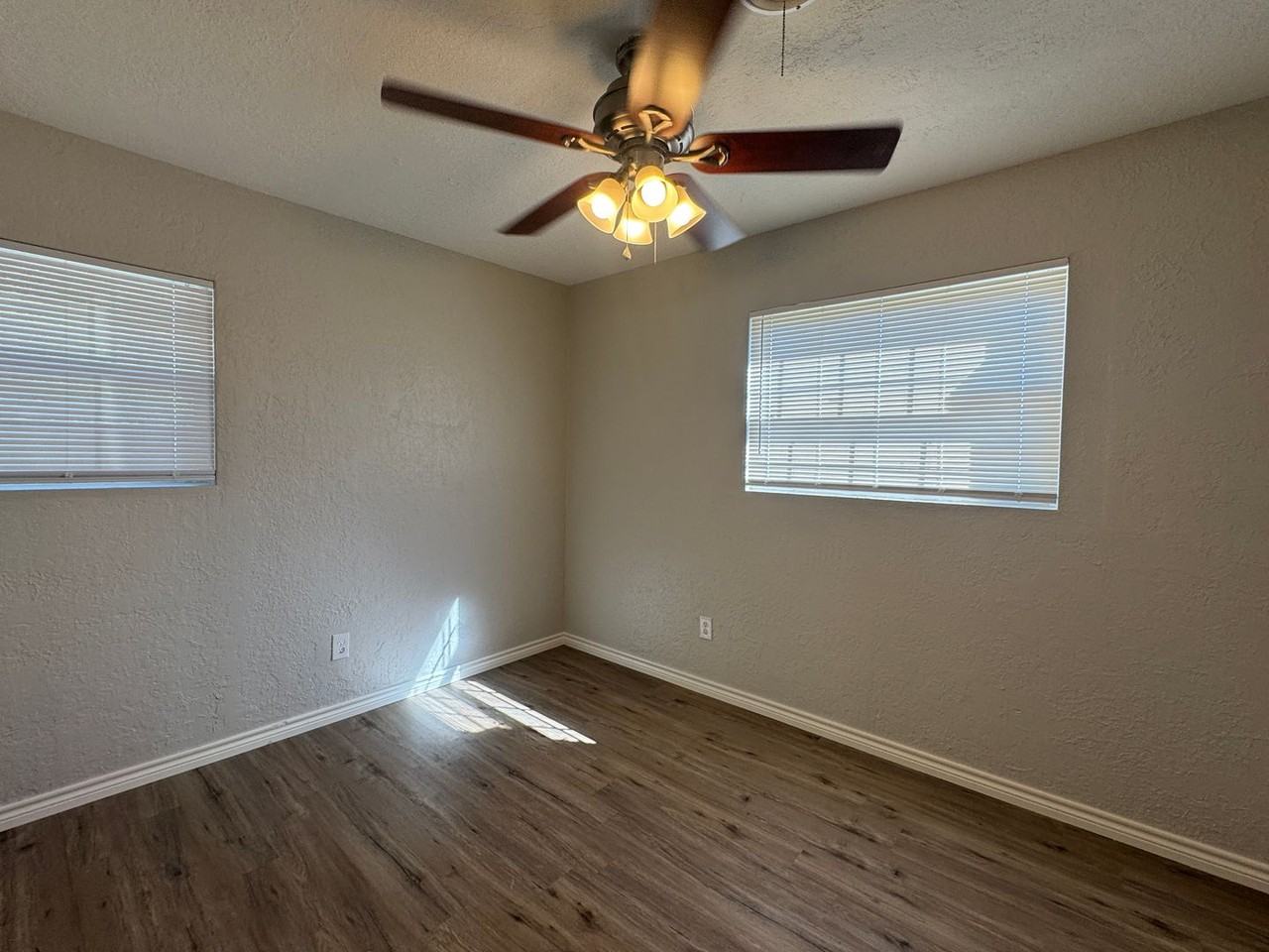 1626 Northwest 38th Street - Photo 7 of 14