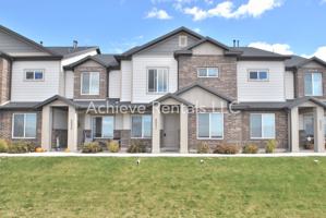 featured image of 2031 N 350 E