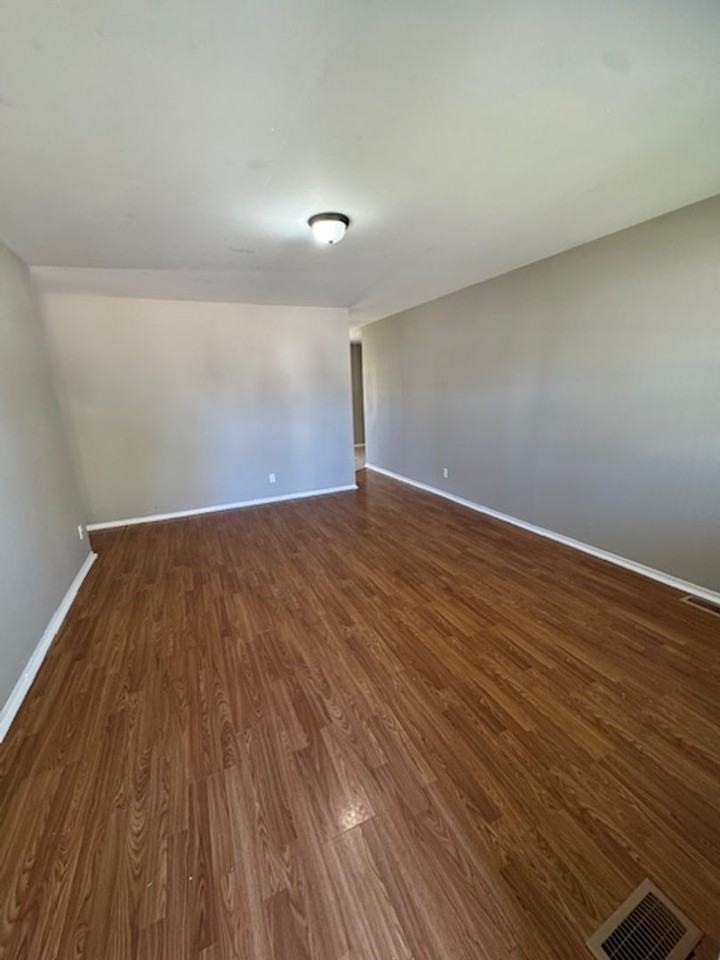 6335 Bittersweet Drive - Photo 3 of 10