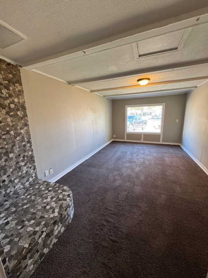 6335 Bittersweet Drive - Photo 4 of 10