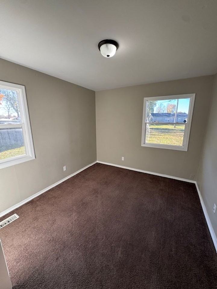 6335 Bittersweet Drive - Photo 6 of 10