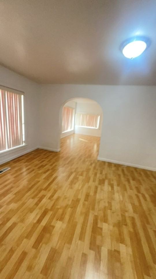 1002 Ne 8th St - Photo 7 of 17