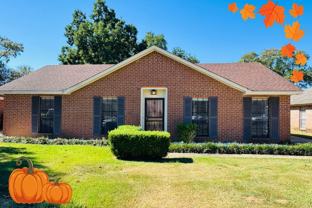 728 E Gardendale Dr - Photo 1 of 1
