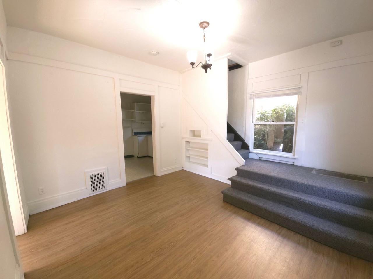 1420 Euclid Ave - Photo 2 of 21