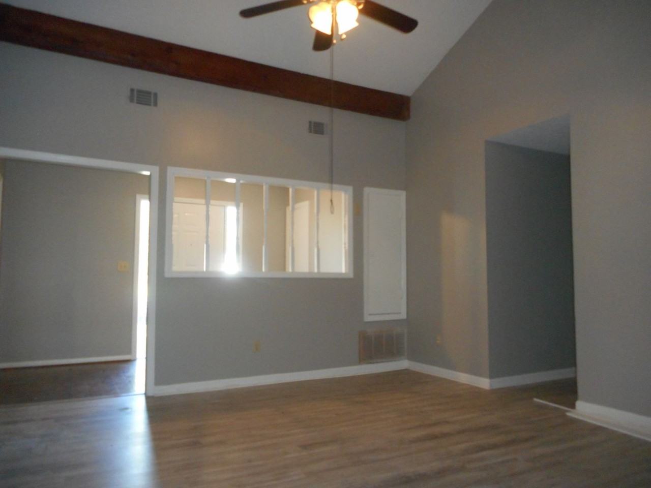 2825 Crosscreek Rd - Photo 5 of 18