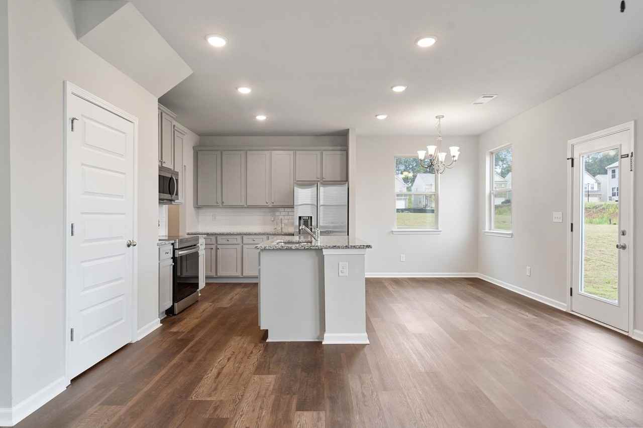 2349 Deerhaven Crossing - Photo 6 of 30