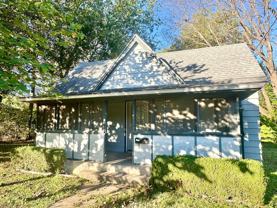 517 N Walnut Ave - Photo 1 of 1