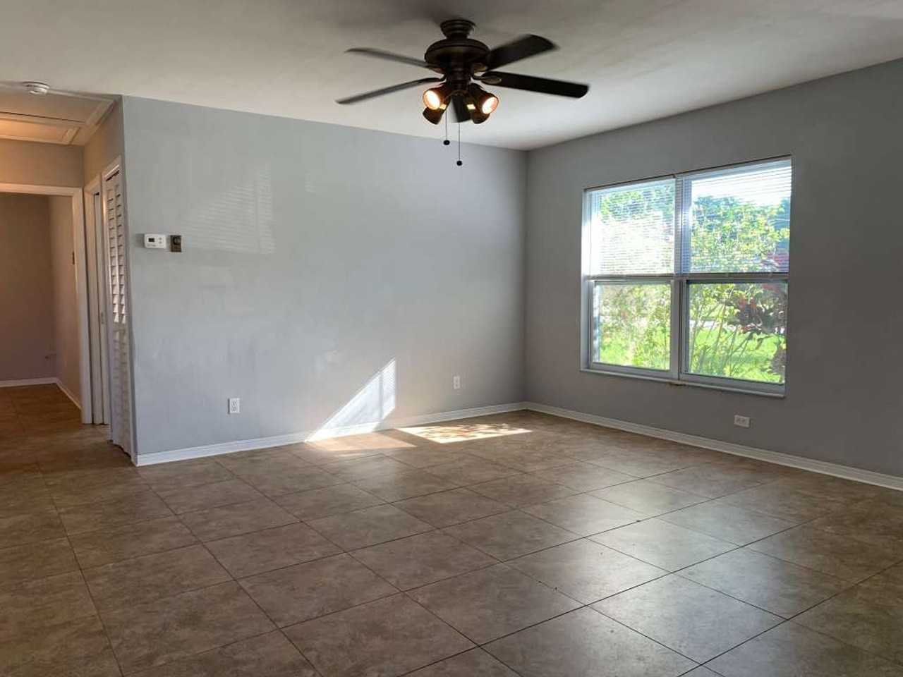 1719 59th St S - Photo 3 of 20