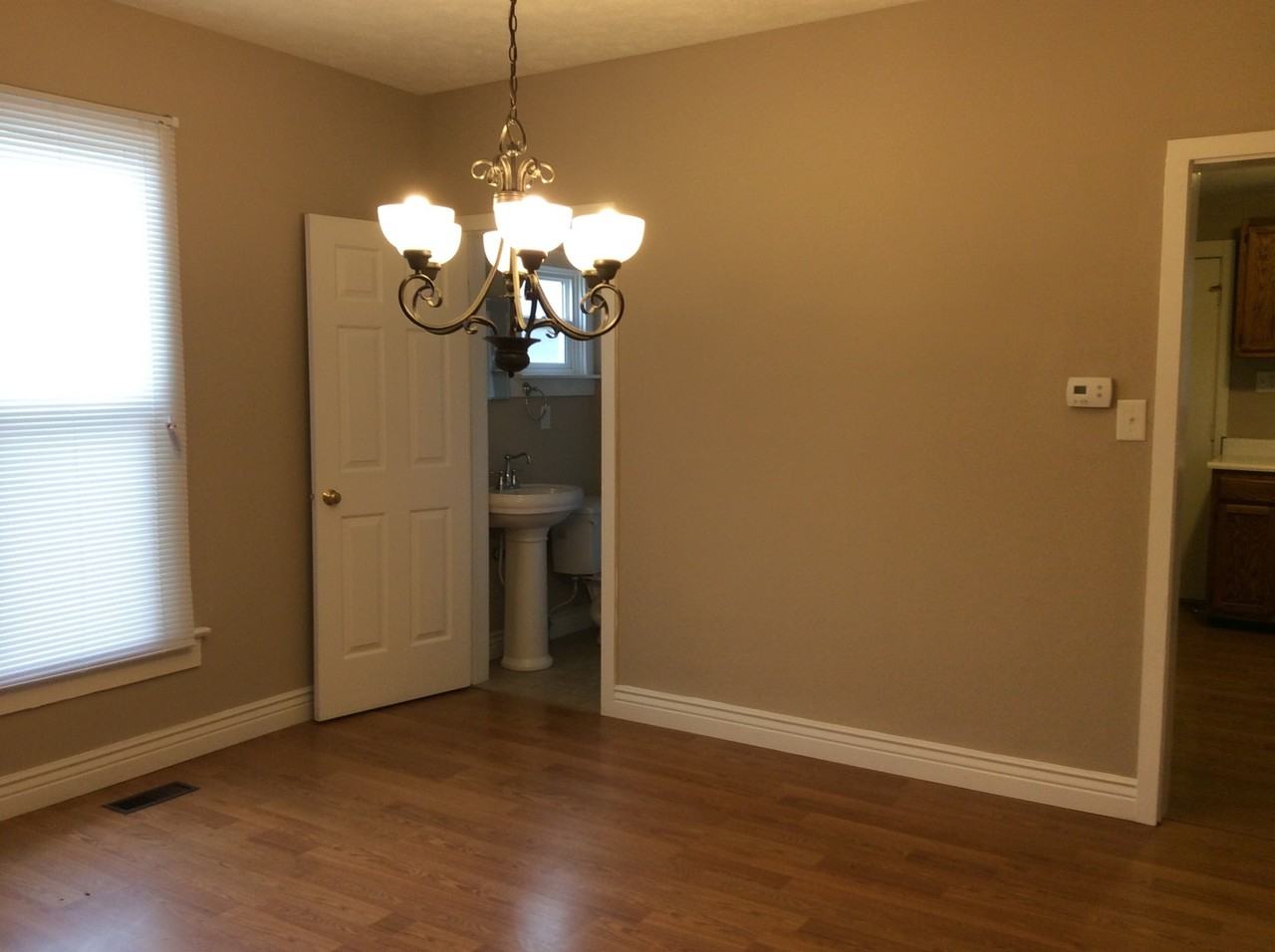 1645 Union Street - Photo 6 of 12