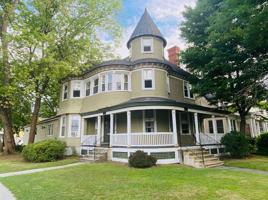 featured image of 161 S Lake Ave