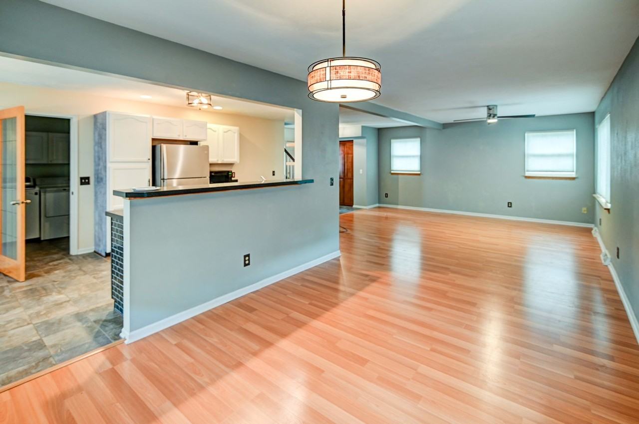 1398 Prairie Rose Dr - Photo 7 of 44