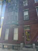 featured image of 41 E Franklin St