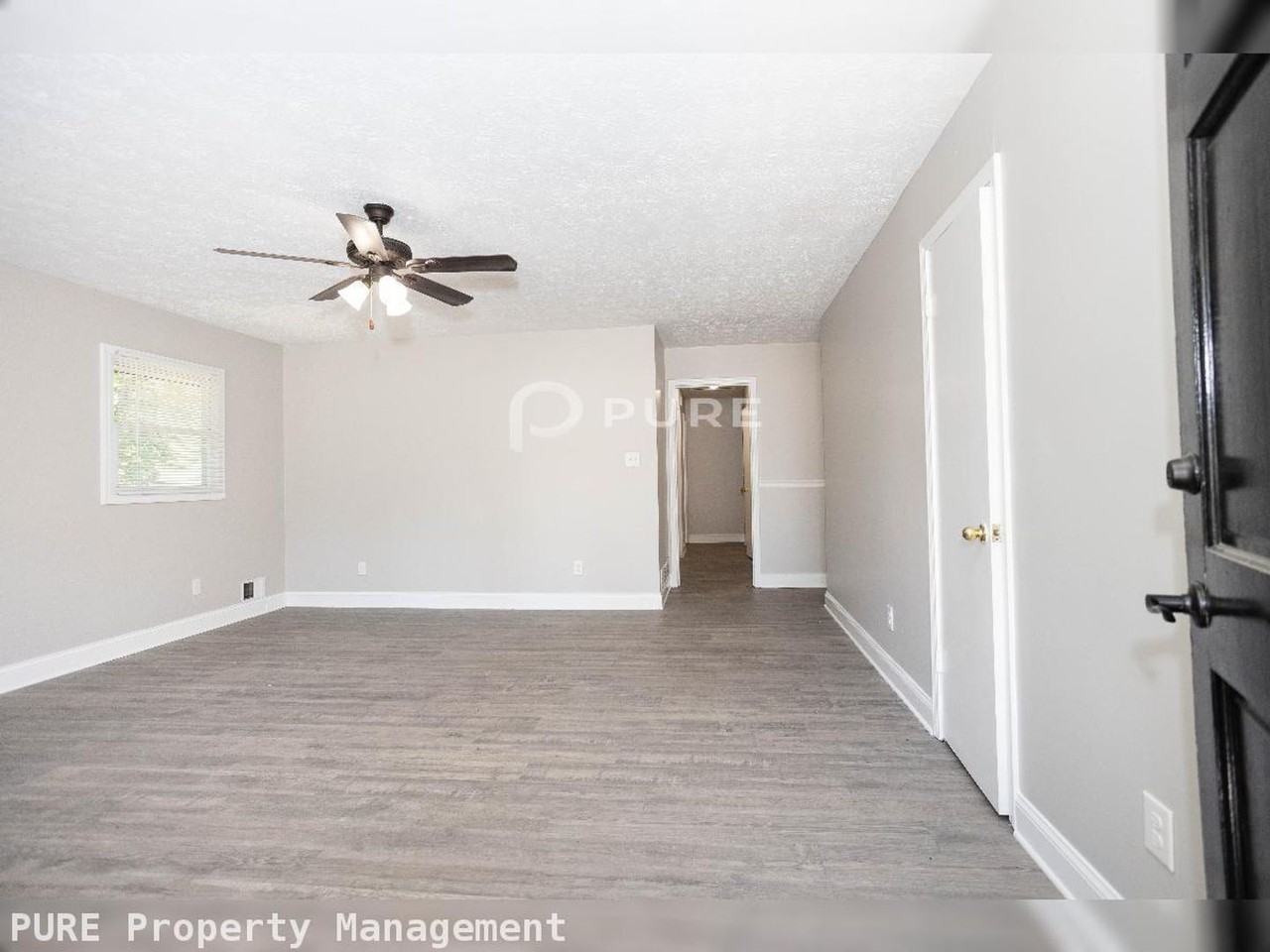 2895 Lakemont Place Southwest - Photo 3 of 23