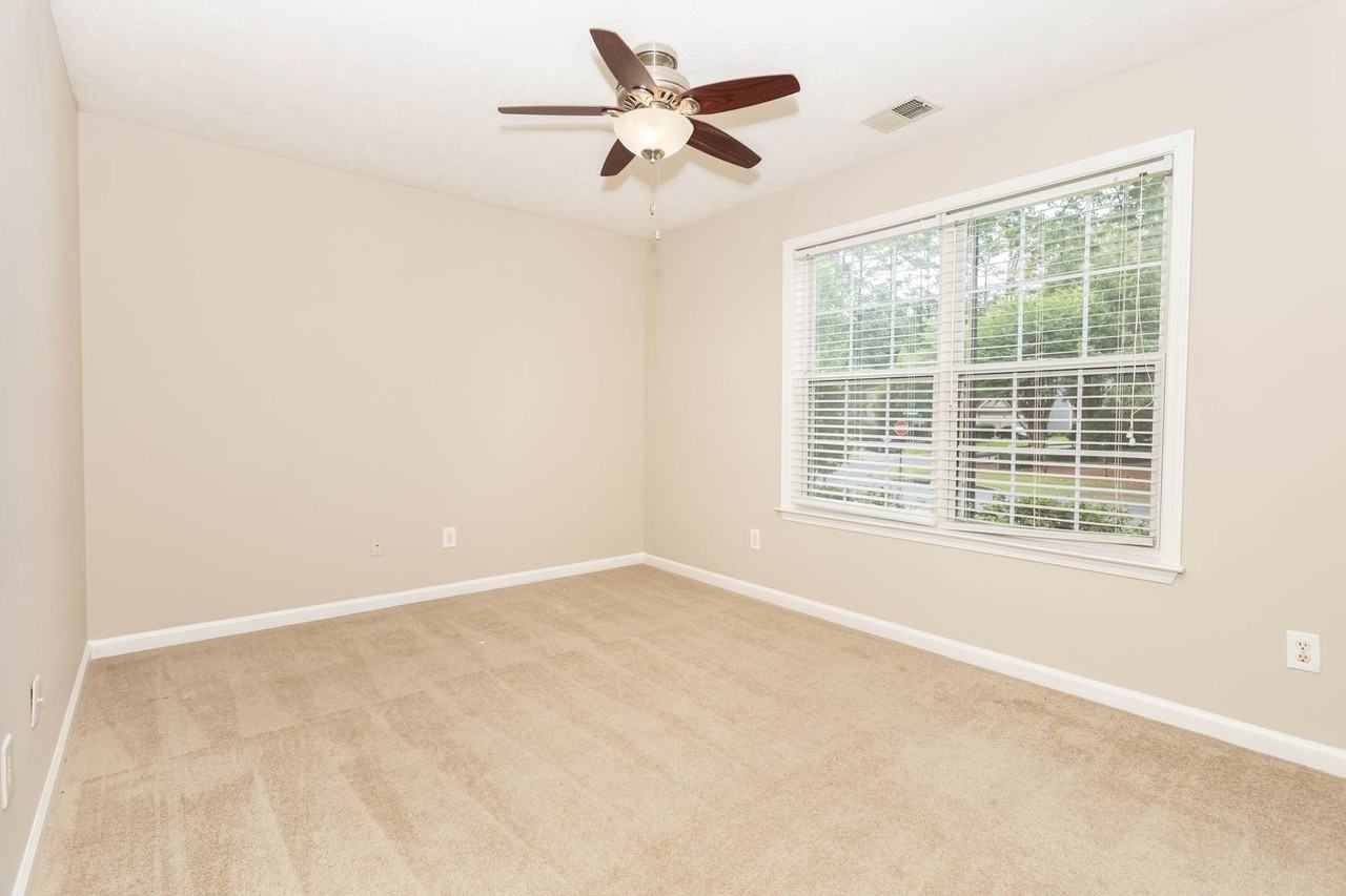 3846 Kirkwood Run Nw - Photo 3 of 29