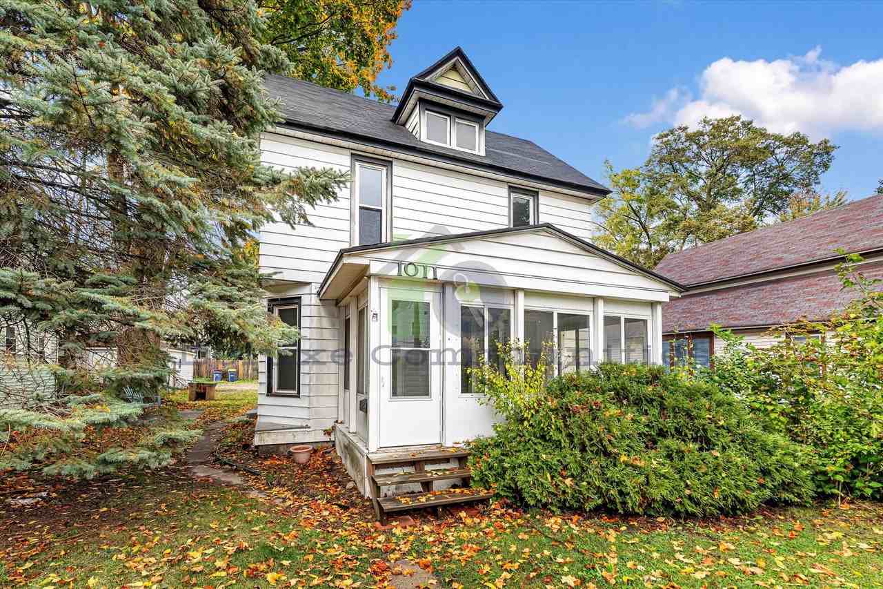 1011 Jennette Ave NW - Photo 2 of 4