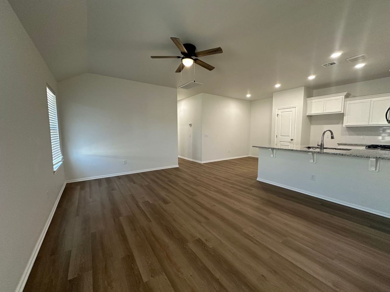 11506 Mackenzie Way - Photo 4 of 35