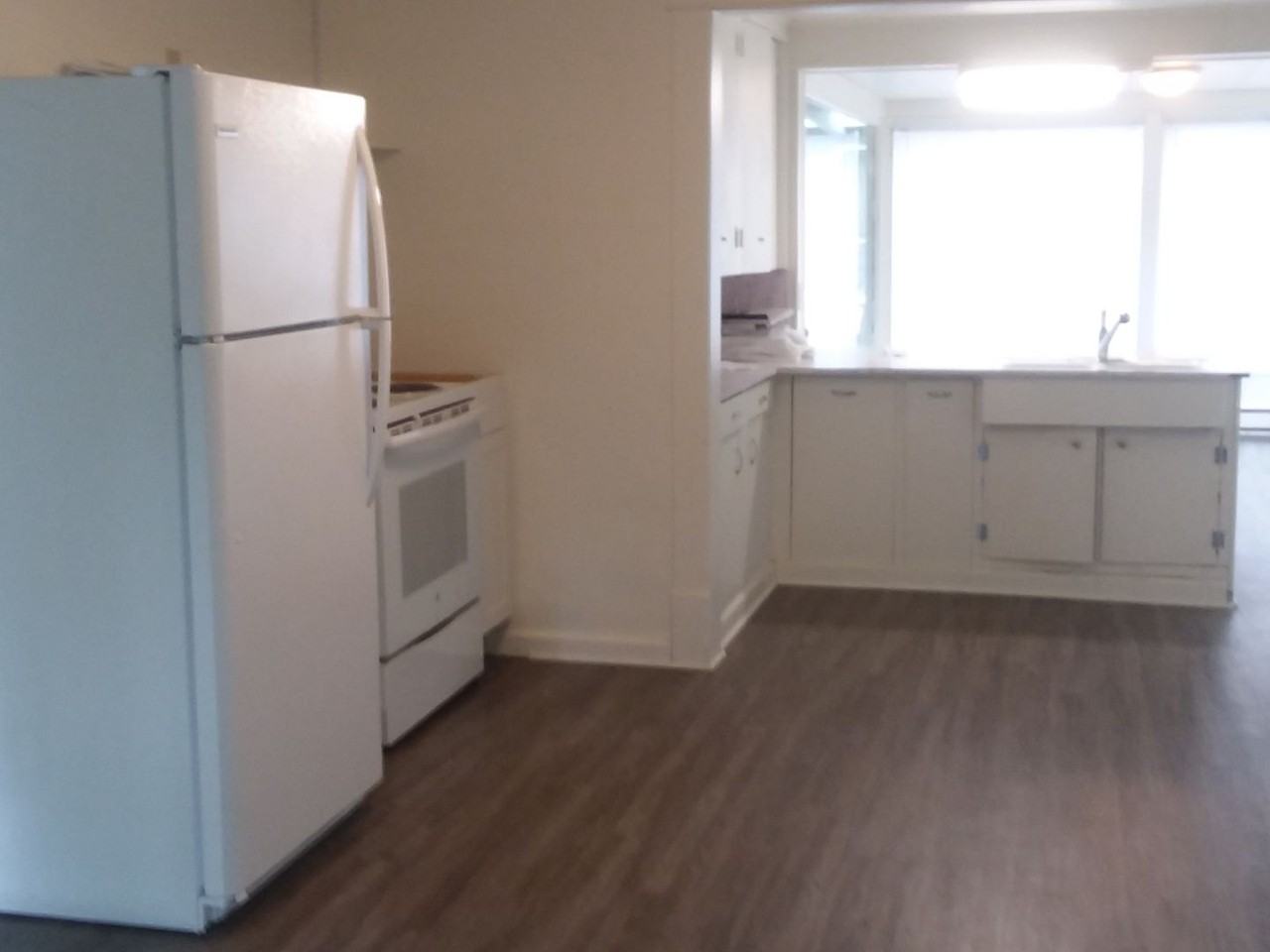 2889 Lake Whatcom Blvd - Photo 4 of 16