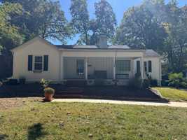 featured image of 617 Gatewood Ave