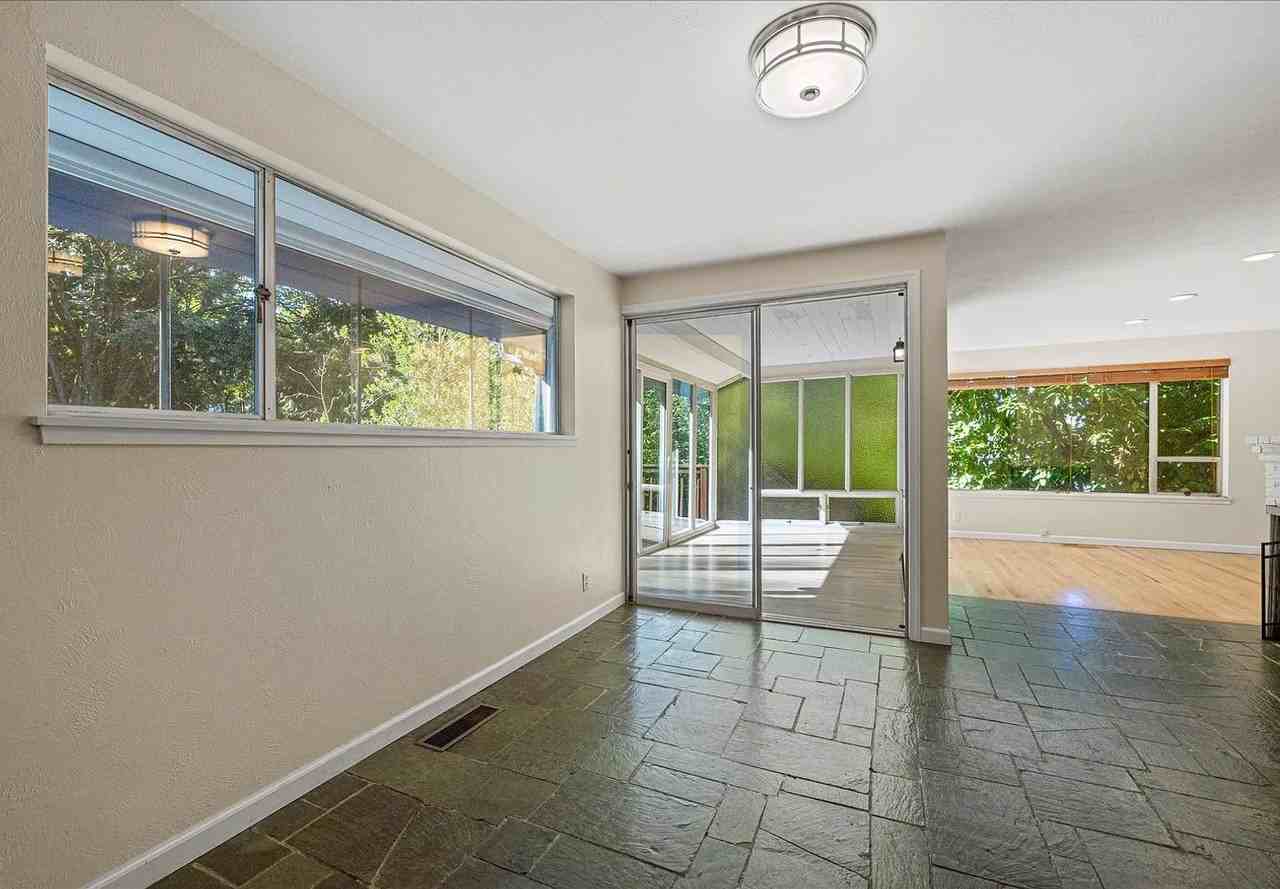 3415 103rd Pl Ne - Photo 6 of 35