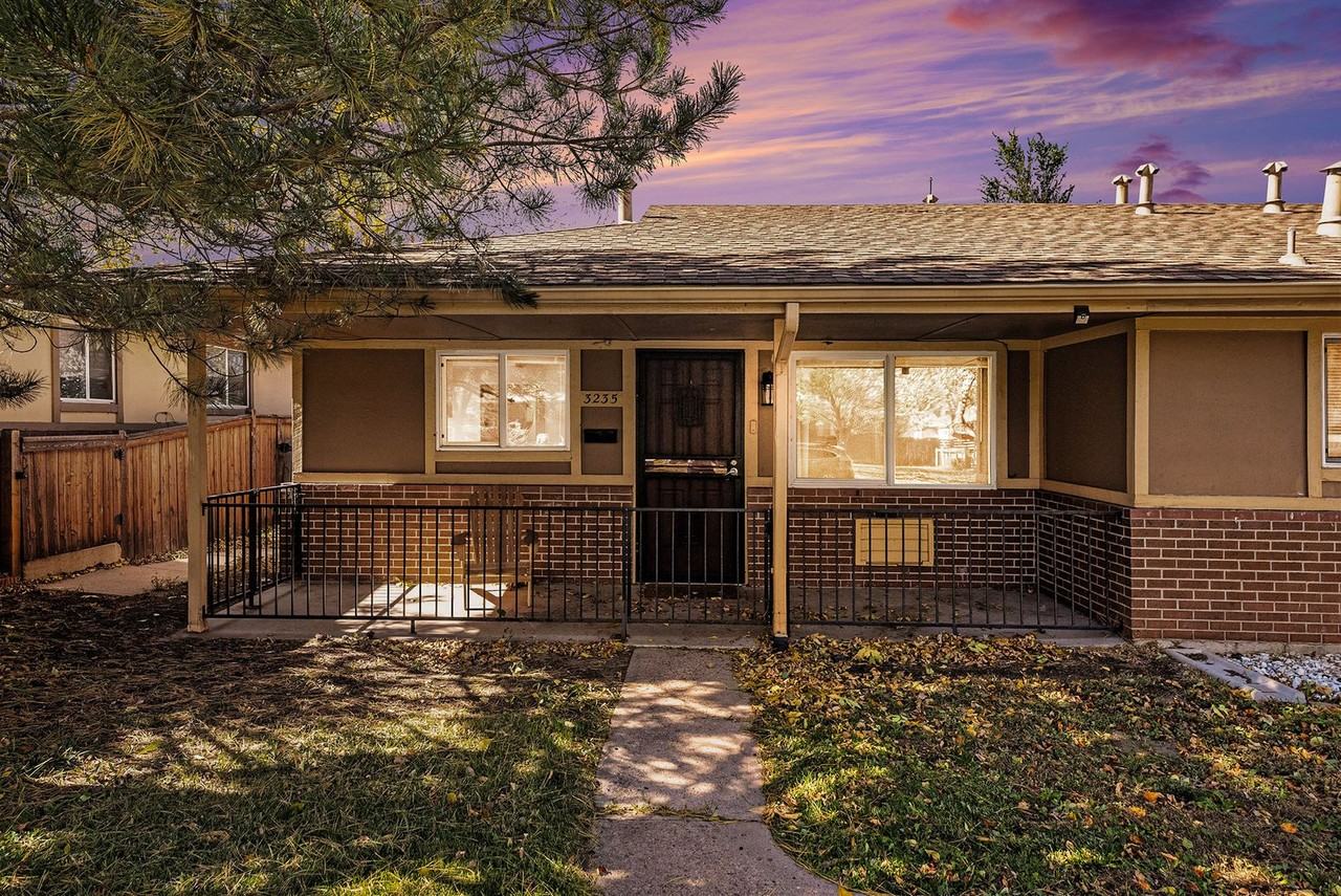 3235 N Milwaukee St - Photo 2 of 22