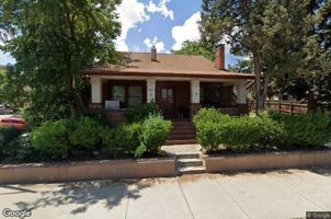 featured image of 943 Broadway St