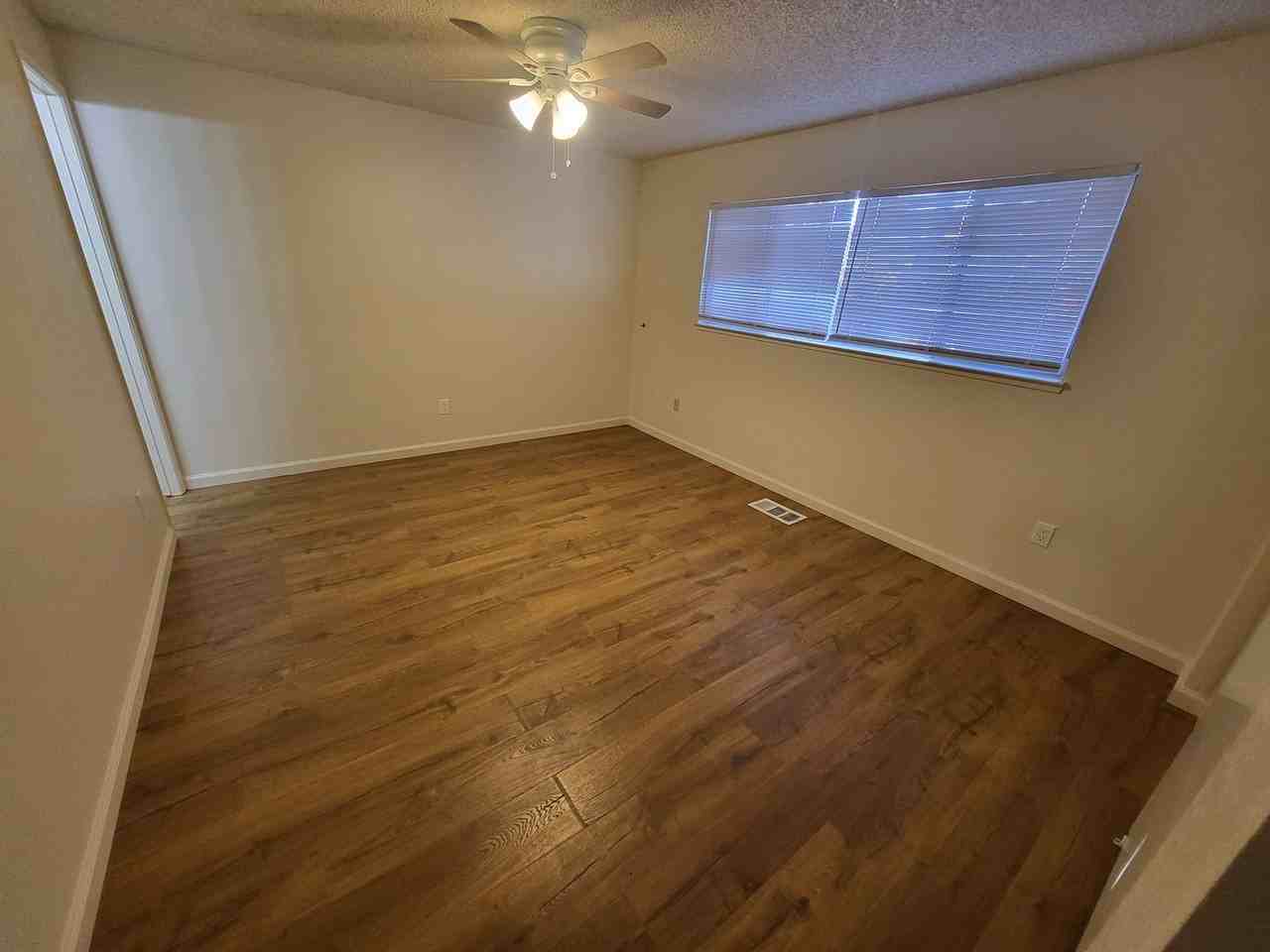 401 Allouette Way #2 - Photo 3 of 8