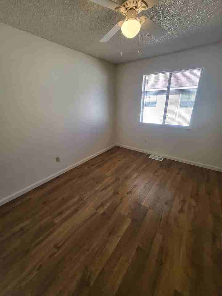 401 Allouette Way #2 - Photo 6 of 8