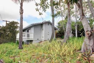 915-915 1/2  Valley Drive - Photo 1 of 1