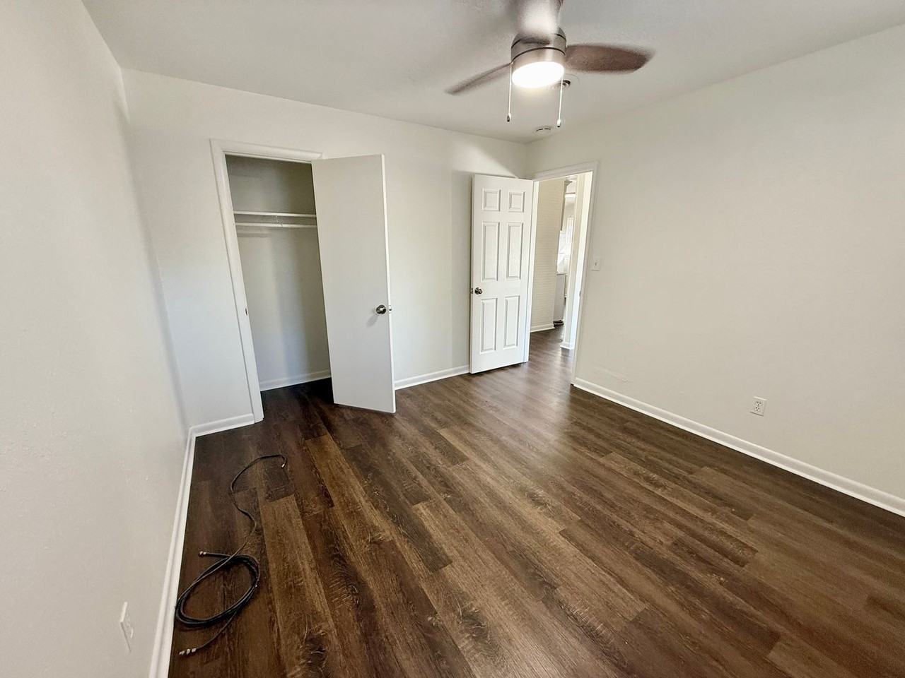 250 250 Robinwood Ave - 250 Robinwood Ave - Photo 2 of 11