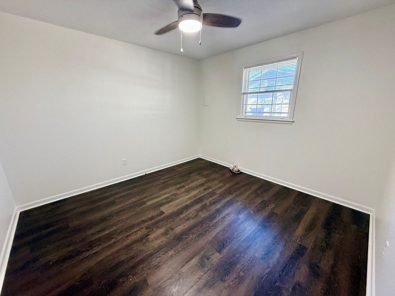 250 250 Robinwood Ave - 250 Robinwood Ave - Photo 3 of 11