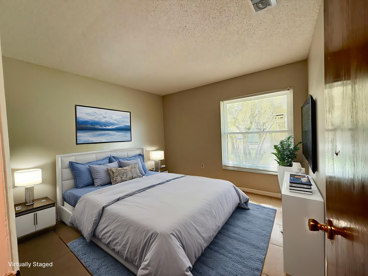 442 Hunter Cir - Photo 7 of 19