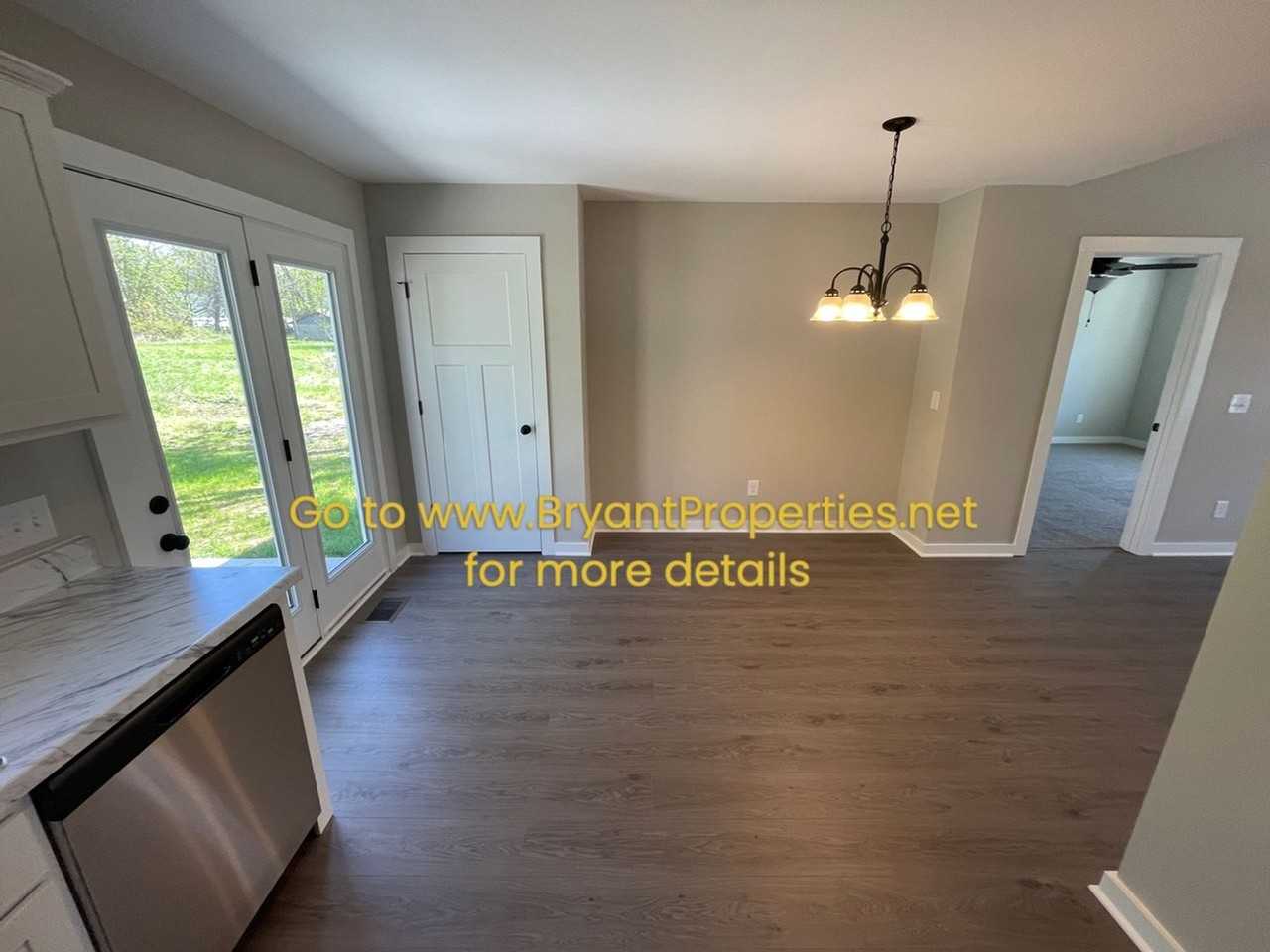 561 20th Ave W - Photo 5 of 17