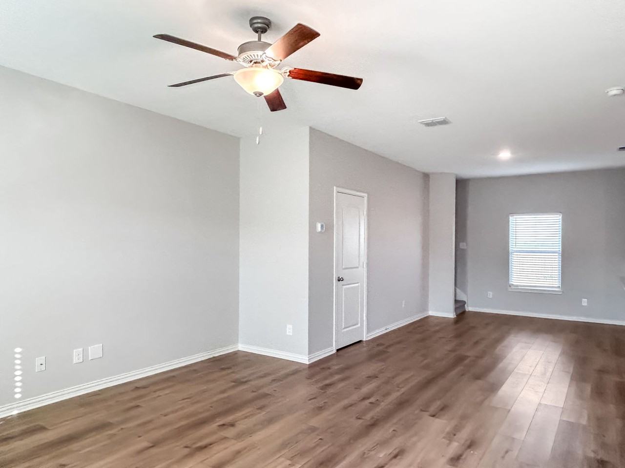 6426 Thorpe Holw - Photo 6 of 23