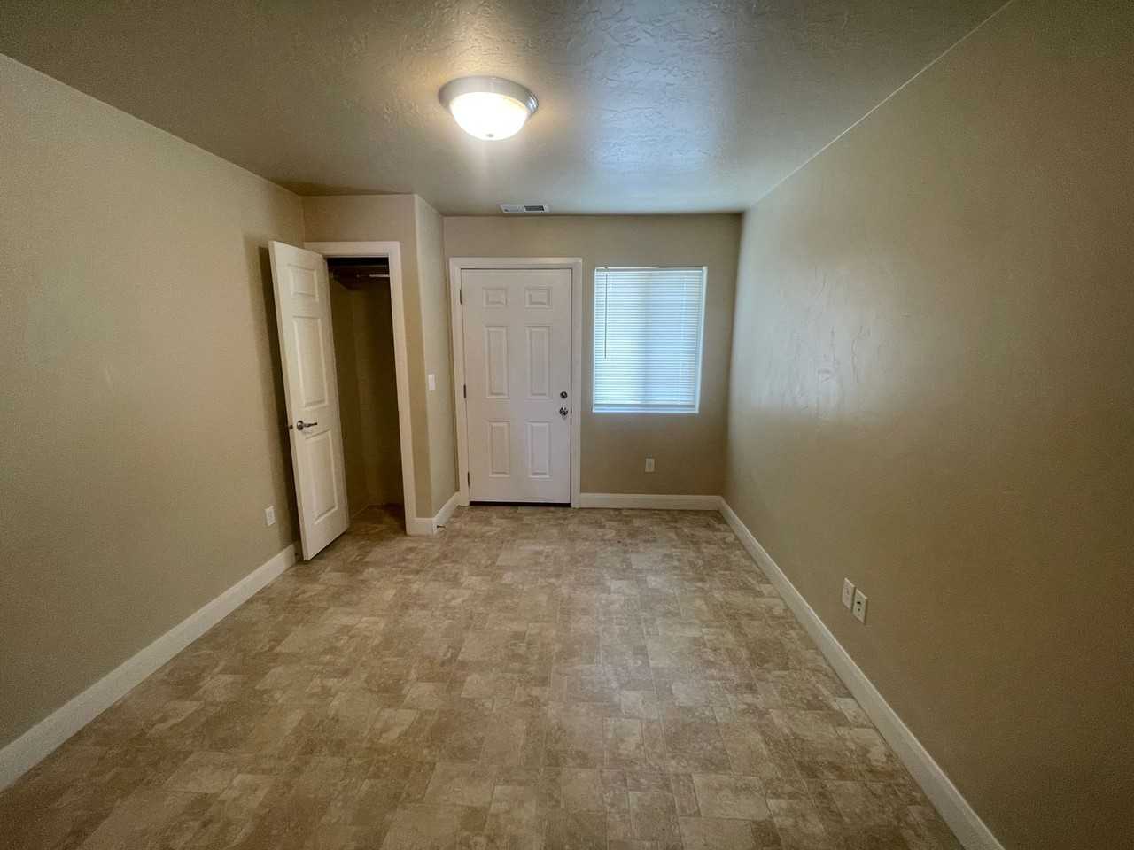 2016 W Starry Ln - Photo 2 of 12