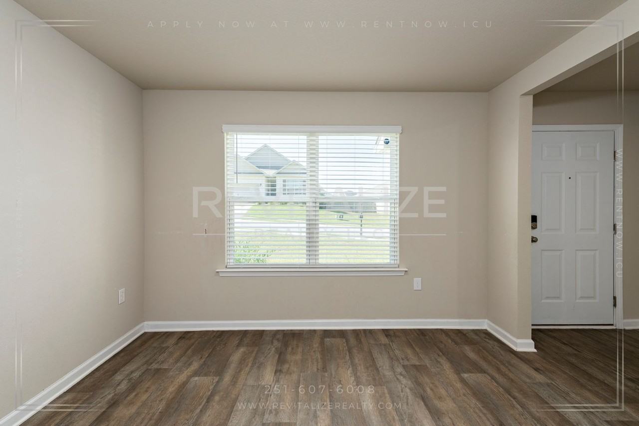 32074 Calder Ct - Photo 5 of 50