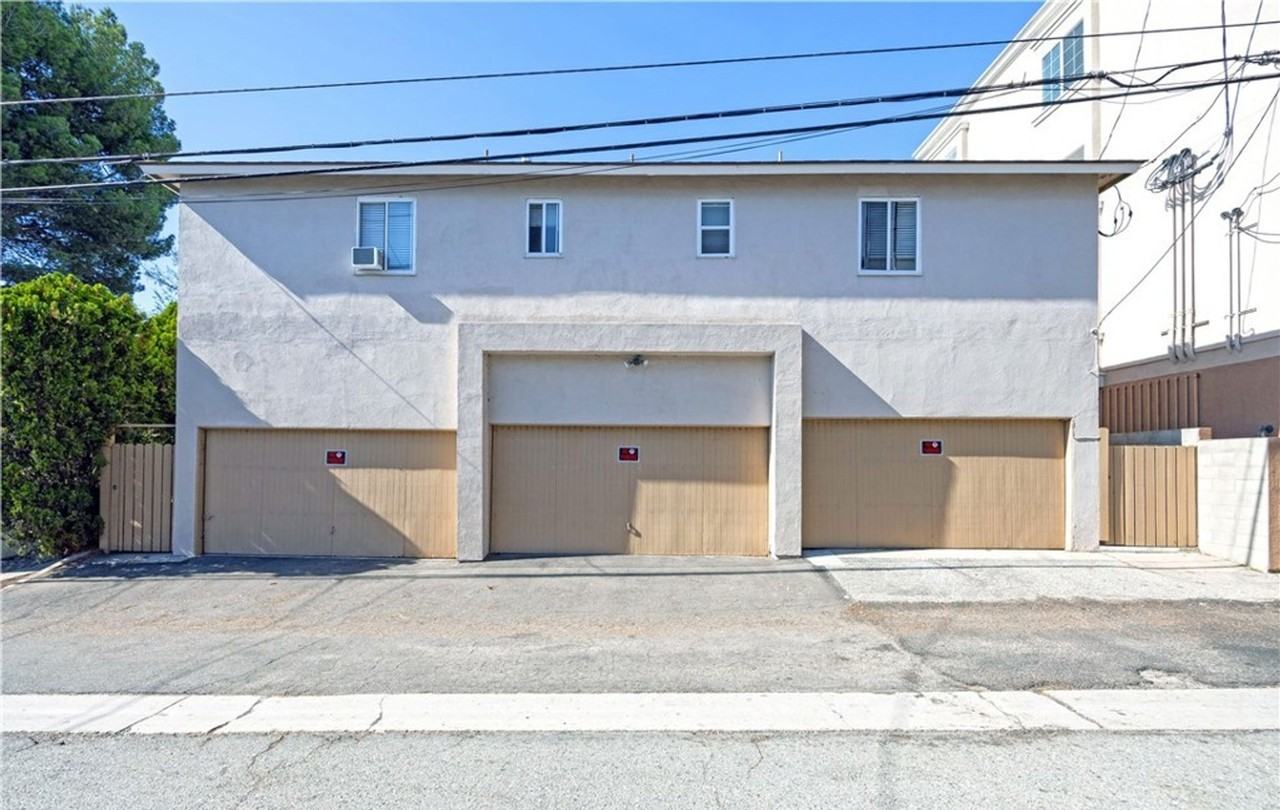 Welcome Home || Apply Now - Photo 3 of 3