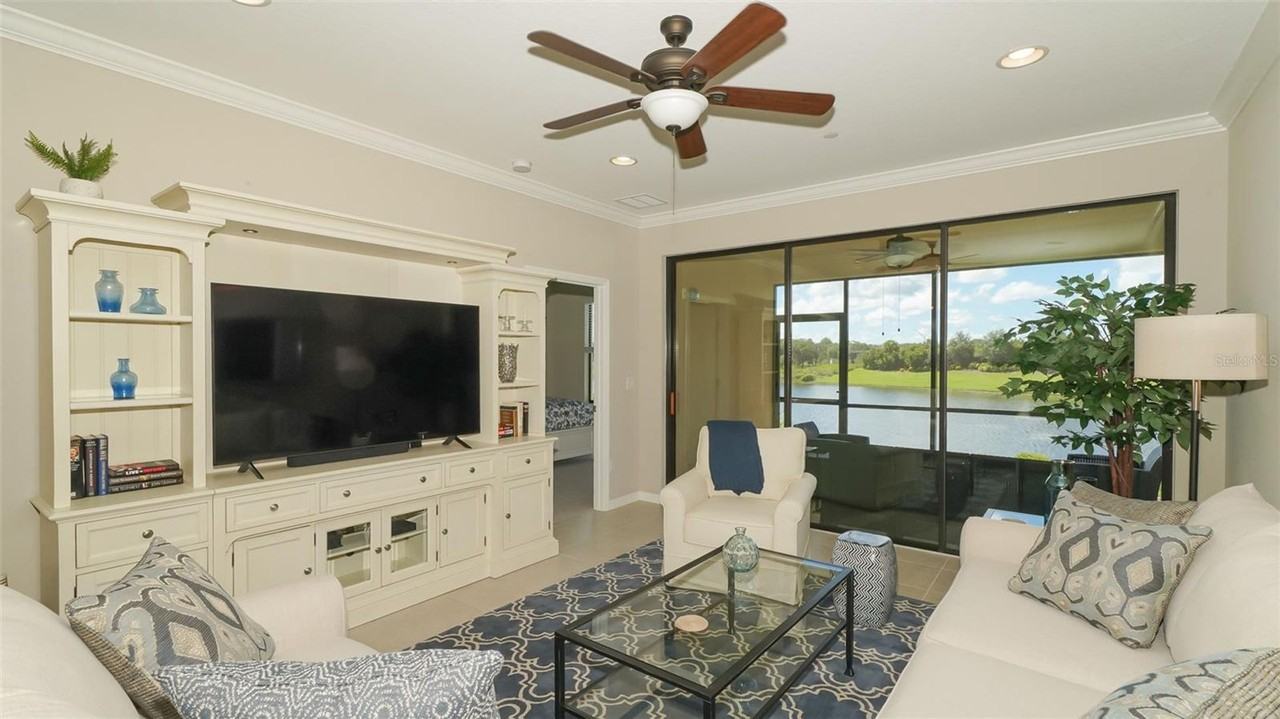 13720 Messina Loop - Photo 3 of 9