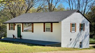 820 Goldfinch Ave #NA - Photo 1 of 1